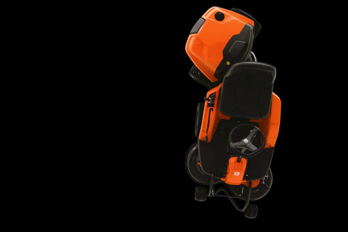 Tractoar de tuns gazon cu tăiere frontală Husqvarna R 112C (Prețul include masă de tăiere Combi 85)