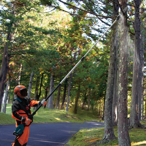 Fierastrau emondor telescopic 3,75 m, XGT 40Vmax, 30 cm, livrat cu un acumulator de 4.0Ah