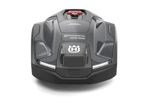 Husqvarna Automower® 405XE NERA cu tehnologie fără cablu de perimetru.
