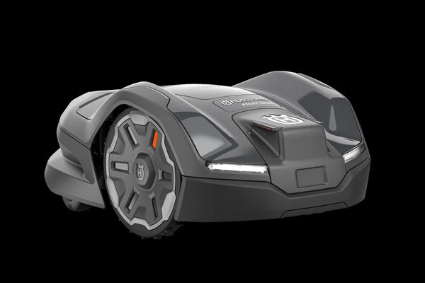 Husqvarna Automower® 410XE NERA cu tehnologie fără cablu de perimetru.