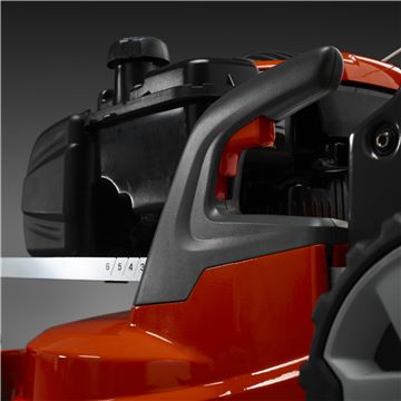 Masina de tuns gazonul Husqvarna LC 247, 5, belgarden.ro