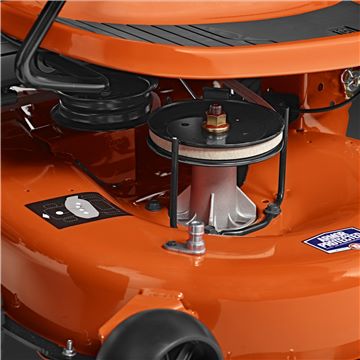 Tractor de gradina cu colector Husqvarna TC 242T+ Trimmer McCuloch Cadou - belgarden.ro 5