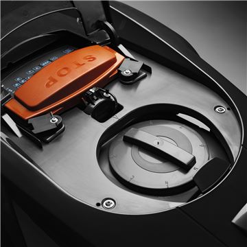 Masina robotizata de tuns gazonul Husqvarna AutoMower 105, 5, belgarden.ro
