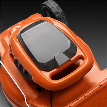 Masina De Tuns Gazon Husqvarna LC 137i - belgarden.ro 3