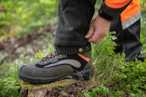 Echipamente protectie Husqvarna – Pantaloni protectie Husqvarna pentru gradinarit, rezistenti la apa, Technical - belgarden.ro_4